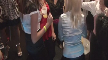 Raunch Auction Part 1 - Main Edit Screencap 32 on www.sinx.com