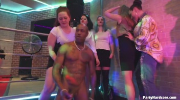 Party Hardcore Gone Crazy Vol. 35 Part 2 - Main Edit Screencap 63 on www.sinx.com