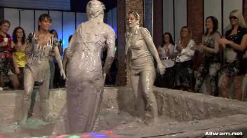 Alex Roars Her Way Through This Mud Battle! Screencap 89 on www.sinx.com