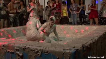 Alex Roars Her Way Through This Mud Battle! Screencap 96 on www.sinx.com