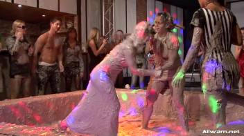 Alex Roars Her Way Through This Mud Battle! Screencap 101 on www.sinx.com