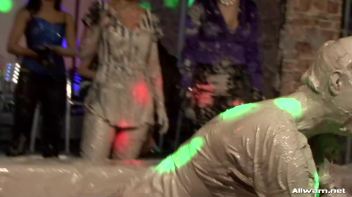 Alex Roars Her Way Through This Mud Battle! Screencap 14 on www.sinx.com