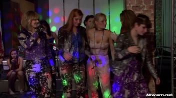 Alex Roars Her Way Through This Mud Battle! Screencap 3 on www.sinx.com