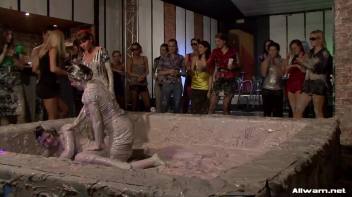 Alex Roars Her Way Through This Mud Battle! Screencap 62 on www.sinx.com