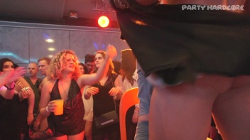 Party Hardcore Gone Crazy Vol. 25 Part 5 - Cam 1 Screencap 21 on www.sinx.com