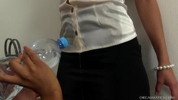 Little Thief Gets Pussy Cavity Search Screencap 41 on www.sinx.com