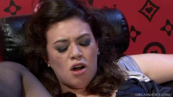 Bound And Lesbo Banged Frenchie Screencap 55 on www.sinx.com