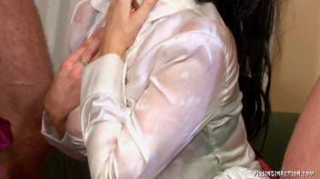 Douse That Fire With Piss Screencap 67 on www.sinx.com