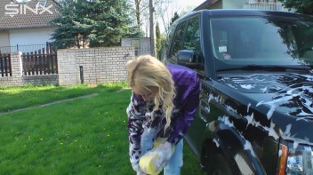 Wet & Messy Car Washing For Playful Blonde Screencap 33 on www.sinx.com