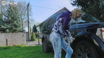 Wet & Messy Car Washing For Playful Blonde Screencap 44 on www.sinx.com
