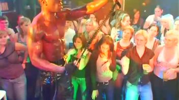 Party Hardcore Vol. 21 Part 2 Screencap 26 on www.sinx.com