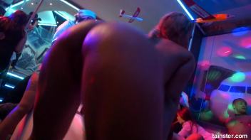 Airbang Alliance Part 5 - Cam 1 Screencap 42 on www.sinx.com