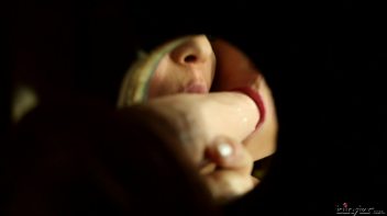 Lesbo Cum Surprise Screencap 41 on www.sinx.com