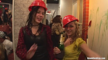 Hard Hat Hos Part 4 - Cam 1 Screencap 75 on www.sinx.com