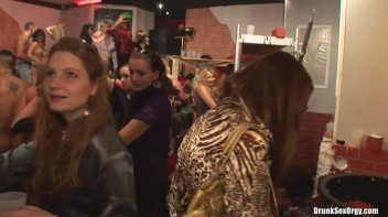 Hard Hat Hos Part 4 - Cam 1 Screencap 78 on www.sinx.com