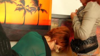 Creating A Fully Clothed Masterpiece Screencap 87 on www.sinx.com