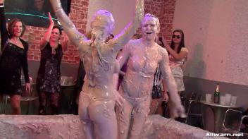 Eurobabes with Mud Rage Screencap 72 on www.sinx.com