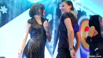 Pussy Blizzard Part 4 Shower Cam Screencap 66 on www.sinx.com