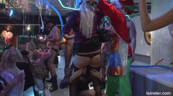 Welcome To The Mad House Part 2 - Cam 3 Screencap 19 on www.sinx.com