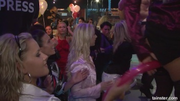 Welcome To The Mad House Part 2 - Cam 3 Screencap 30 on www.sinx.com