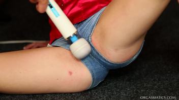 Locker Room Fuck Slut Screencap 35 on www.sinx.com