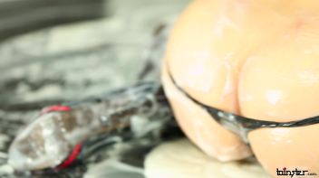 Slimy Change Of Plan Screencap 58 on www.sinx.com