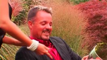 She Starts Pissed Off But Ends Up Pissed ON Screencap 3 on www.sinx.com