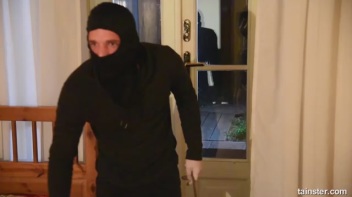 Getting Her Freak On With A Lingerie Freak Thief Screencap 8 on www.sinx.com