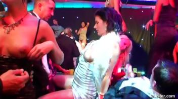 Pussy Casino Part 1 - Cam 1 Screencap 74 on www.sinx.com