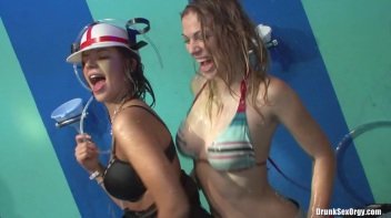Bikini Beach Balls Part 4 - Cam 2 Screencap 54 on www.sinx.com