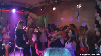 Party Hardcore Gone Crazy Vol. 37 Part 1 - Cam 4 Screencap 99 on www.sinx.com