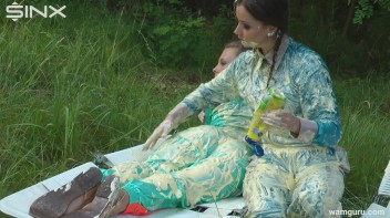 Cuties Make A Mess Of Themselves - Cam 2 Screencap 40 on www.sinx.com