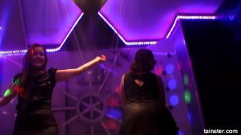 Fanatic Fuckfriends Part 4 - Shower Cam Screencap 20 on www.sinx.com