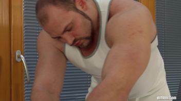 Make It An MMF Massage Screencap 8 on www.sinx.com