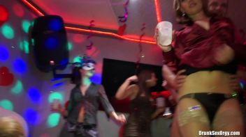 Valentine's Day Vaginas Part 3 - Cam 1 Screencap 59 on www.sinx.com