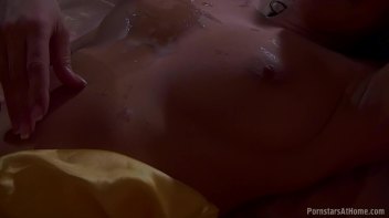 Handjob With a Side Of Titty Fucking Screencap 113 on www.sinx.com