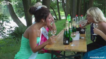 Beauty queens catfight in a lake - Cam 1 Screencap 1 on www.sinx.com