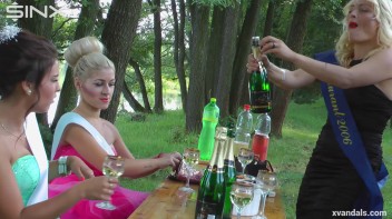 Beauty queens catfight in a lake - Cam 1 Screencap 14 on www.sinx.com