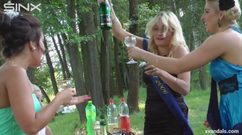 Beauty queens catfight in a lake - Cam 1 Screencap 16 on www.sinx.com