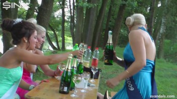 Beauty queens catfight in a lake - Cam 1 Screencap 3 on www.sinx.com