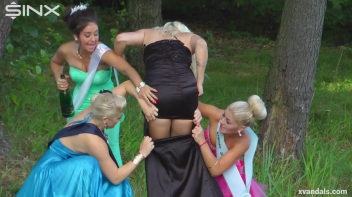 Beauty queens catfight in a lake - Cam 1 Screencap 43 on www.sinx.com