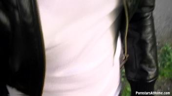 Village Girl Handjob Screencap 15 on www.sinx.com