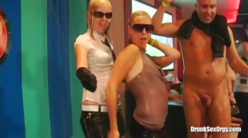 Euroslut Hotel Part 3 - Cam 4 Screencap 68 on www.sinx.com