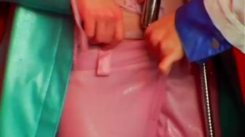 The Wet Tank Screencap 15 on www.sinx.com