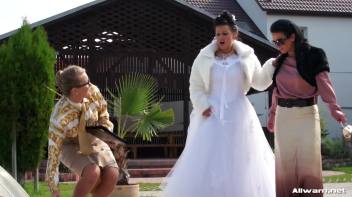 Wedding Day Wetlook Disaster Screencap 6 on www.sinx.com