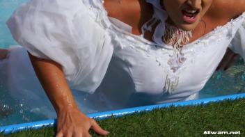 Wedding Day Wetlook Disaster Screencap 69 on www.sinx.com