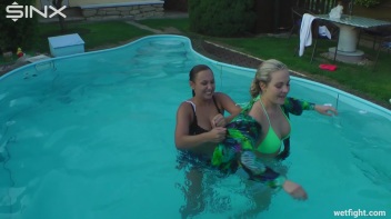 Best Friends Catfight In The Outdoor Pool Screencap 36 on www.sinx.com