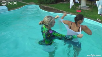 Best Friends Catfight In The Outdoor Pool Screencap 12 on www.sinx.com