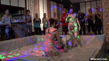 Eurobabes Going Mud Mad! Screencap 26 on www.sinx.com