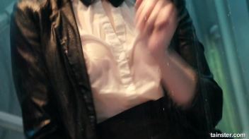 Dripping wet lesbian amateurs Screencap 25 on www.sinx.com